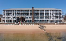 Surfside Hotel & Suites